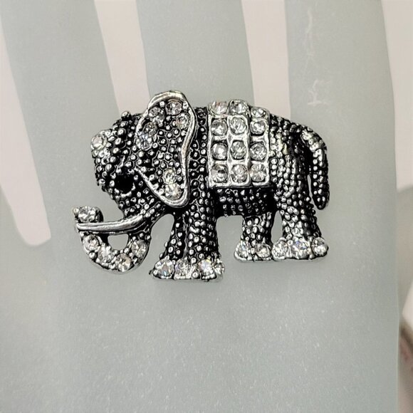 Silver Crystal Jeweled Elephant Adjustable Ring - Picture 2 of 10